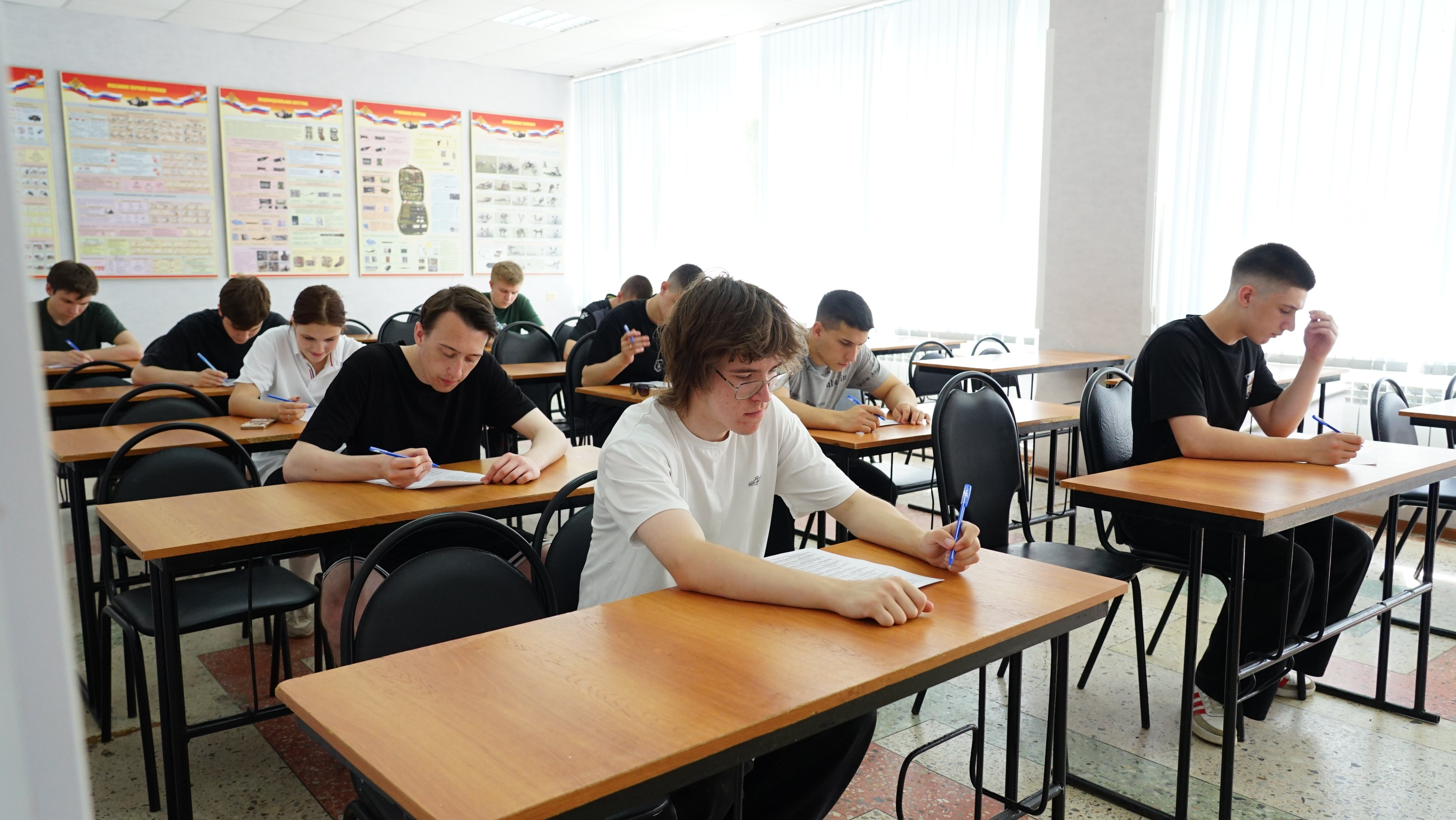 Изображение новости: «Державинская Зарница» объединила молодежь идеями мужества и единства